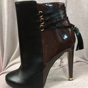 NEW Victoria Secret Stiletto Booties